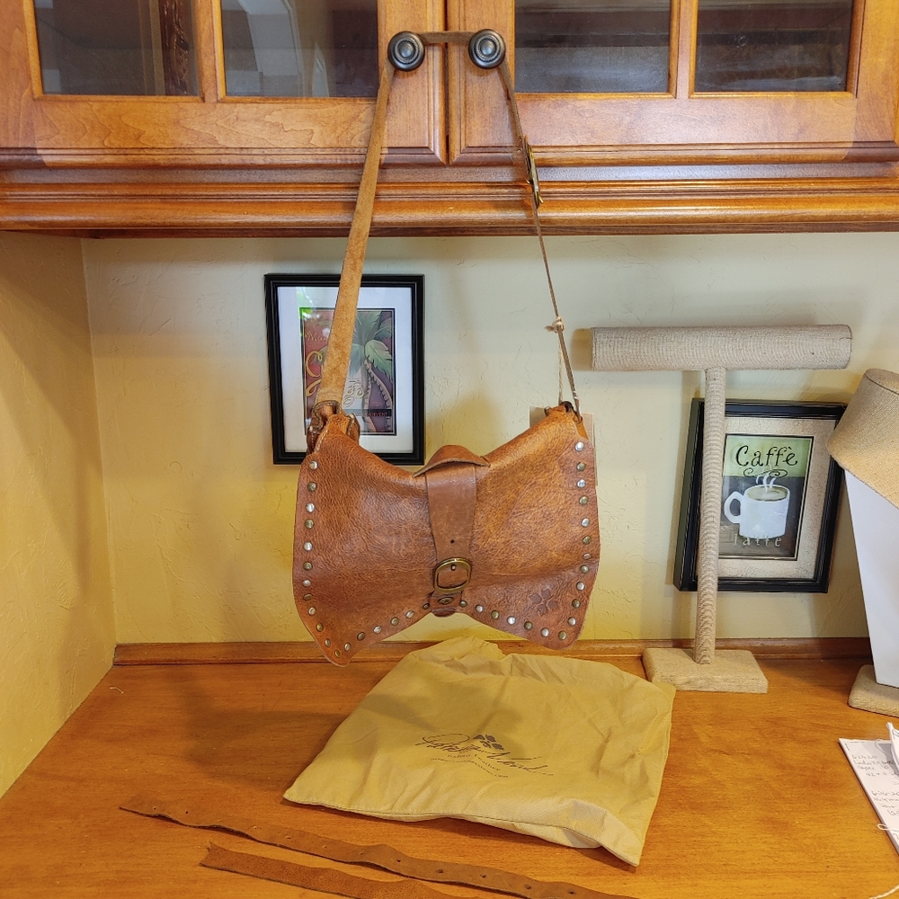 NWT Patricia Nash brown leather purse
